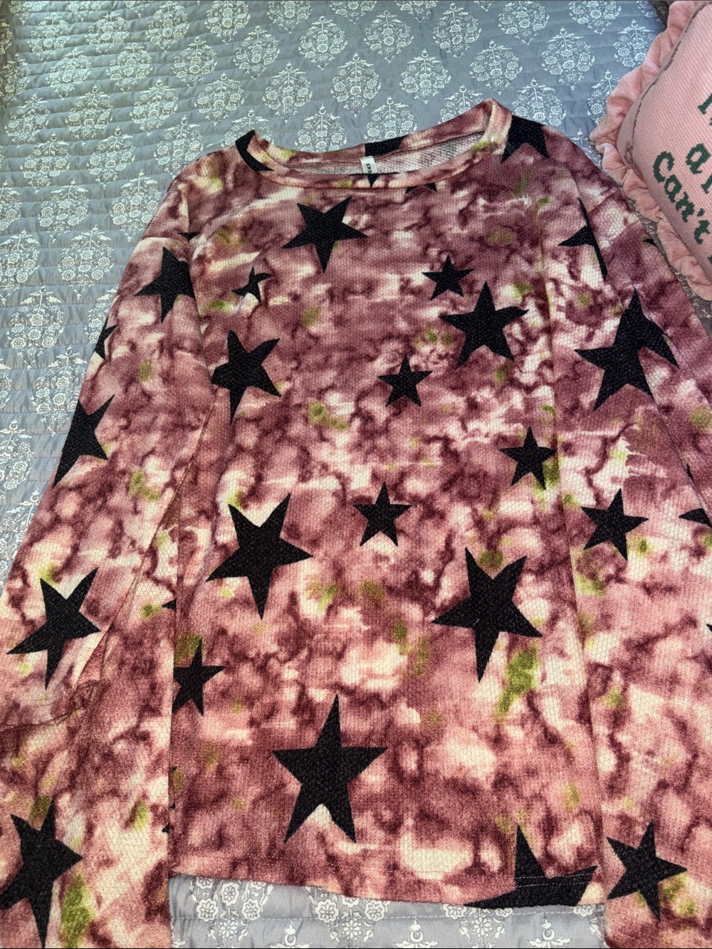 Emerald Mauve and Black Star Print Knit Top